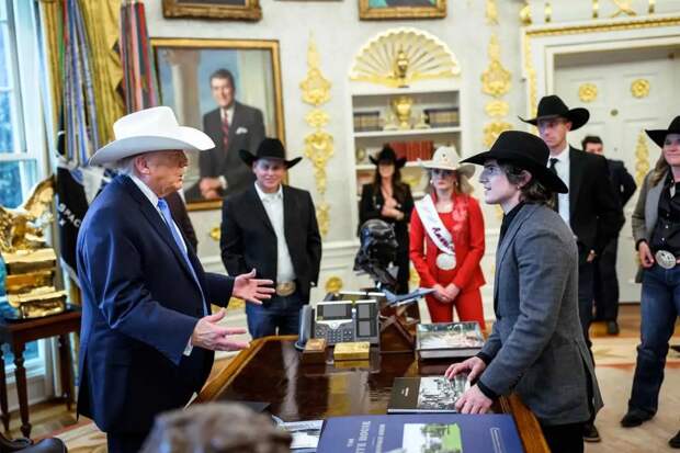 Трамп: Без США Украина продержалась бы один день, не больше