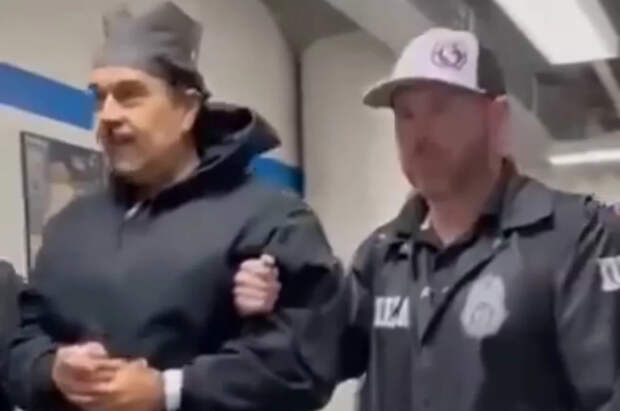 В США два адвоката спорят, кому защищать Мадуро