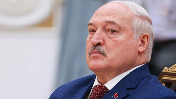 Зеленский обсудил возможность возбудить уголовное дело против Лукашенко – СМИ