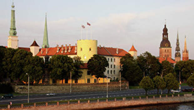 Вид на Президентский замок в Риге. Архивное фото