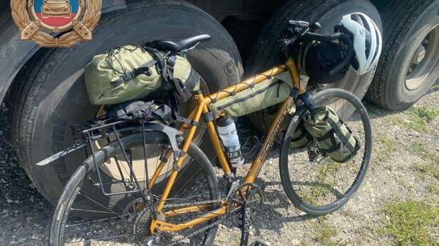 Под Хвалынском фура сбила 18-летнего велосипедиста