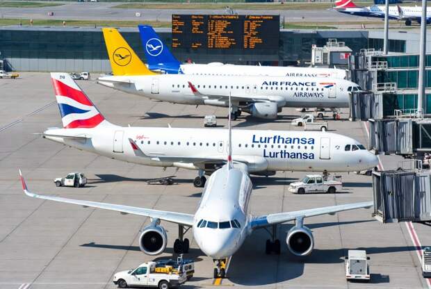 Глава «Арт-тура» оценил, кто хочет первым возобновить авиасообщение с РФ