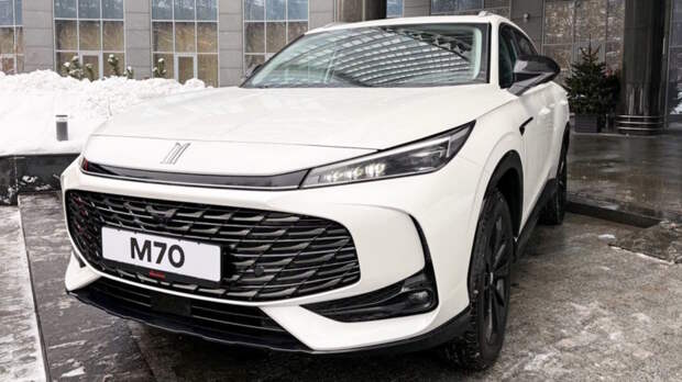 "Москвич" выпустил на рынок кроссоверы М70 и М90