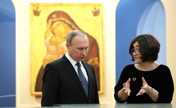 Путина ждут на открытии выставки в Третьяковской галерее. Что увидит президент