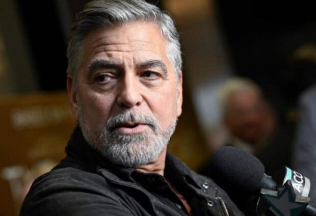 Клуни сдал назад. Захарова призвала его опубликовать список якобы погибших от «российской агрессии» жителей Бучи