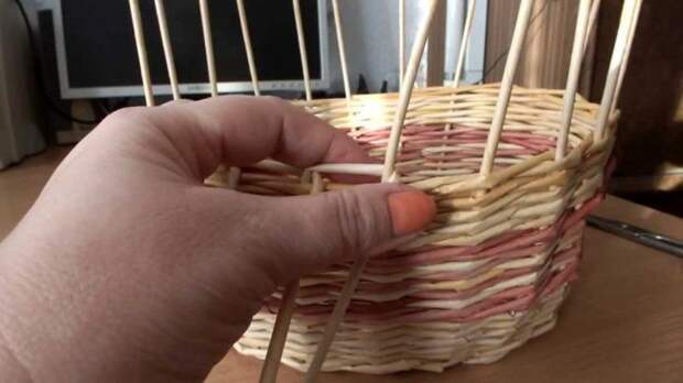 Плетение из газетных трубочек для начинающих