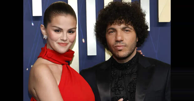 Селена Гомес публично призналась в любви Бенни Бланко после того, как его раскритиковали за нечистоплотность