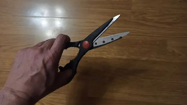 Губернатор Шумков предложил остановить рост цен с помощью налоговых ножниц