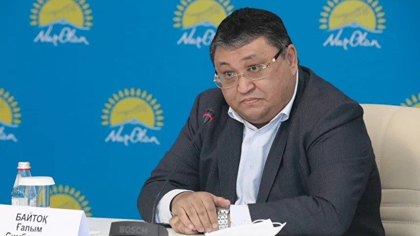 Парламент Казахстана стал еще более русофобским и националистическим