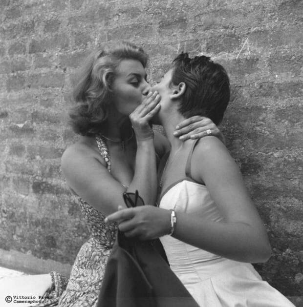 25 редких фотографий знаменитостей, сделанных в Венеции в 50-х и 60-х годах фотографии знаменитостей сделанные в Венеции в 50х и 60х годах