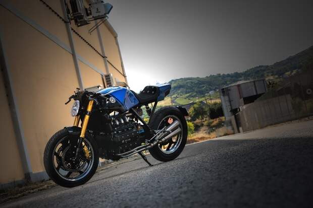 RW Motorcycles: кафе рейсер BMW K100 Blue Moon