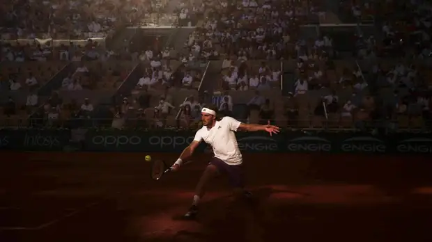 Шарапова в платье из бутылок, снимок Циципаса в духе Караваджо и детство Ибрагимовича: околоспортивные события недели