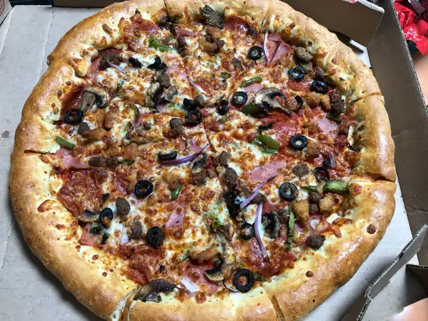 Поговорим о вкусном: обзор самых популярных пиццерий в Мексике