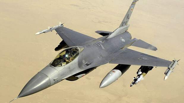 Financial Times: страны НАТО не выбрали поставщика боеприпасов для F-16 на Украину