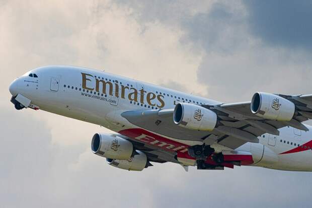 Секретная комната для стюардесс на борту самолетов Emirates стала популярной новостью на TikTok