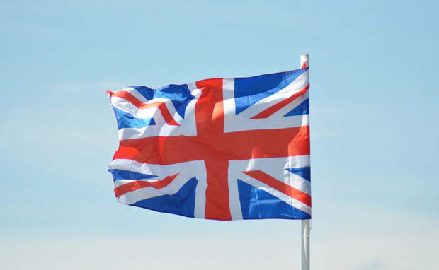 Daily Mail: Стармер не смог внятно объяснить передачу баз США для атак на Иран