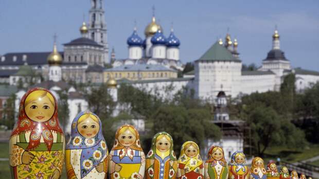 "Загнать русских в ад". Европейцев программируют на войну с Россией