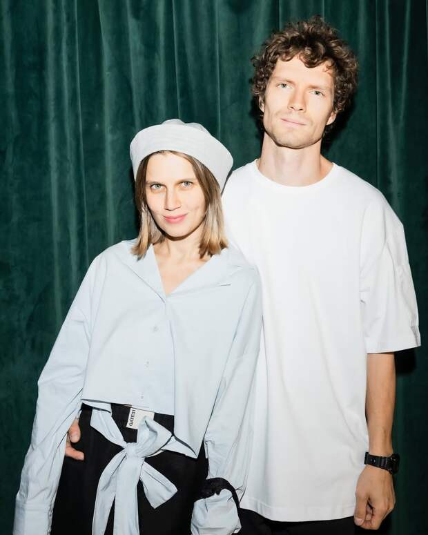 «Чем больше детей, тем легче жить»: Дарья Мельникова о многодетности, домашних родах и новом муже