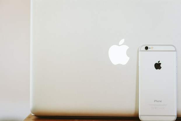 Бренд Apple вновь стал самым дорогим и впервые превысил $1 трлн