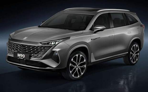 Полный привод и классический автомат — Москвич М90 порадовал связкой агрегатов