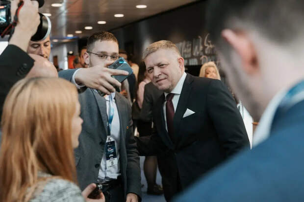 Премьер Словакии: невозможно резко увеличить расходы на оборону до пяти процентов ВВП