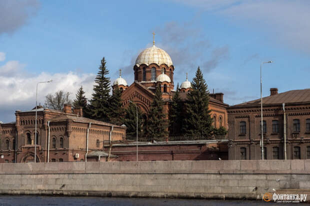 «Это дорогое удовольствие». Из чего состоят «Кресты» и кто их купит