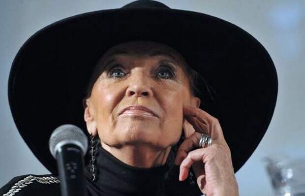 «Невиноватая я!»: Роковая блондинка СССР, покорившая миллионы, но… как Светлана Светличная потеряла сына в 34, обвинила старшего в убийстве и закончила жизнь с болезнью, стёршей память.