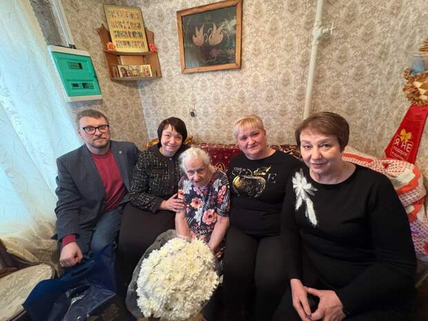 Участница Великой Отечественной войны Екатерина Широкова отметила 102-летие в Рязани