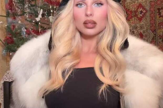 Певица Ханна снялась в шапке-ушанке и шубе