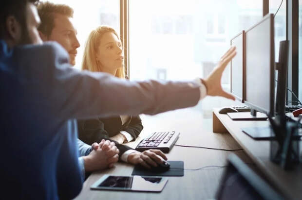 Юрист Русяев сказал, что грозит за личное пользование рабочими устройствами