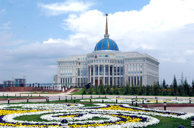 В Казахстане рассматривают вопрос о запрете гей-пропаганды