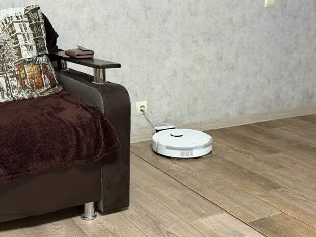 Дешевле ламината и теплее плитки: какое покрытие для пола служит десятилетиями