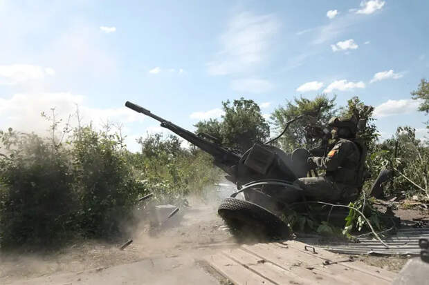 Российская ПВО отразила одну из самых массированных атак украинских беспилотников