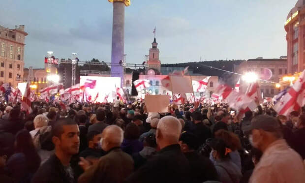 Огромный митинг за Саакашвили. Что будет дальше