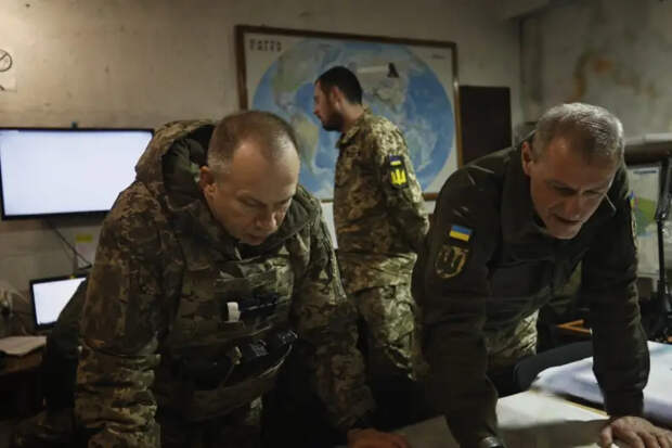 Украинские ресурсы: Сырский получил разрешение на использование резервов для ликвидации прорыва ВС России под Очеретино