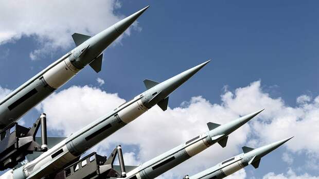 НАТО планирует провести военные учения в Арктике в ближайшие месяцы