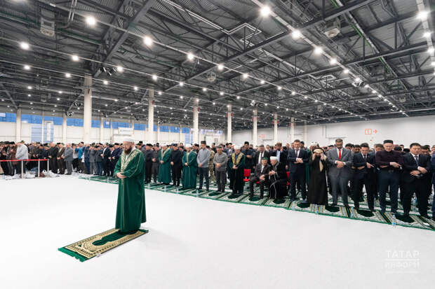 Республикакүләм 14нче ифтар: Шайтан отпускта булганга уразаны тыныч кына тота алабыз