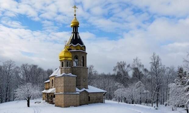 Почему нельзя смотреть в зеркало и что еще запрещено в день Емельяна 21 января