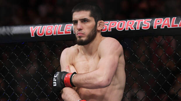 «Остался кошелек и паспорт»: Бойца UFC Ислама Махачева ограбили в Италии