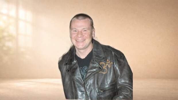 «Устал я, Игорек!»: Почему Владислав Галкин ушел из жизни, оставив 100 тысяч долларов и «Врагов» в телефоне