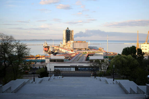 Эксперт Артамонов: ВС РФ готовят масштабную операцию в Одессе