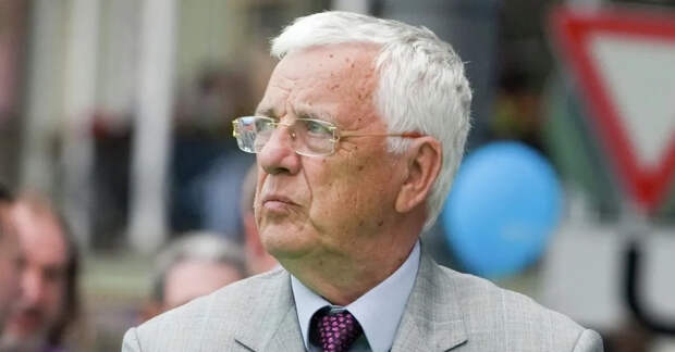 Раймонд Паулс оказался в центре скандала в Латвии из-за масштабного фестиваля