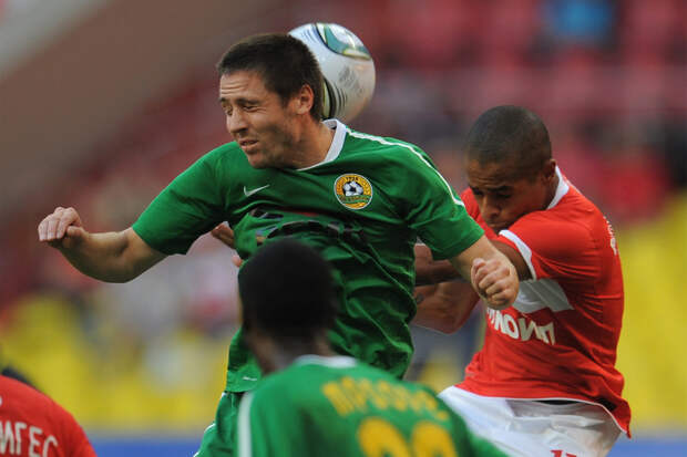 Футболист-чемпион вспомнил о выигранной в казино за границей бешеной сумме