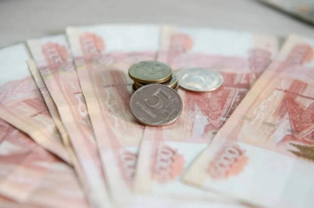 Путин подписал закон об ужесточении правил выдачи микрозаймов