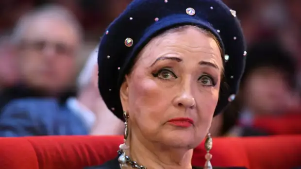 Актриса Зинаида Кириенко попала в больницу с коронавирусом