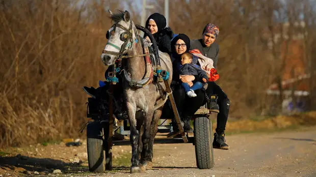 ЦПВС: власти Турции «выдавливают» в Грецию около 130 тысяч беженцев