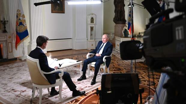 NBC не смог перевести поговорку Путина о расширении НАТО на восток Европы