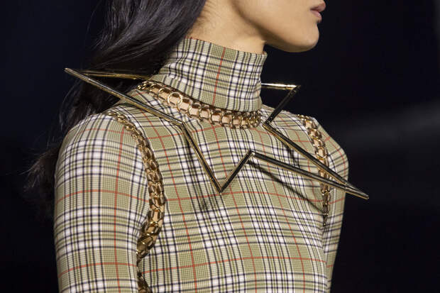 Burberry осень-зима 2020-2021