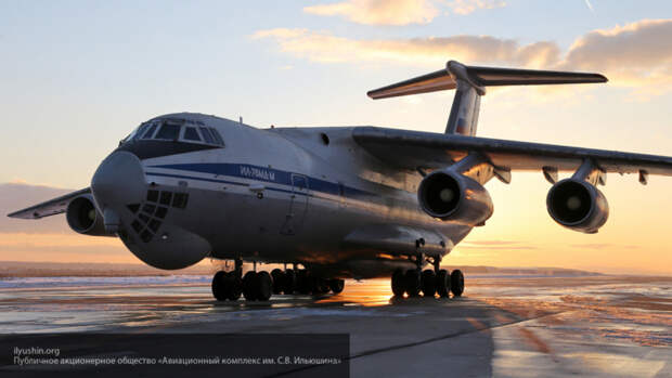 Российские самолеты Ил-76 с саперами на борту направились в Карабах