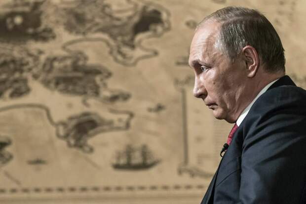 Путин был на волоске. Кто предотвратил переворот и спас Россию от катастрофы, рассказал экономист Хазин.